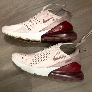 WOMEN'S NIKE AIR MAX 270 CASUAL SHOES